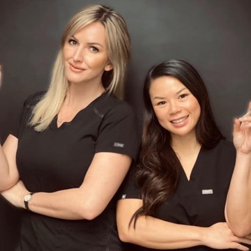 Dasha Panchenko, RN and Lily Nguyen, RN